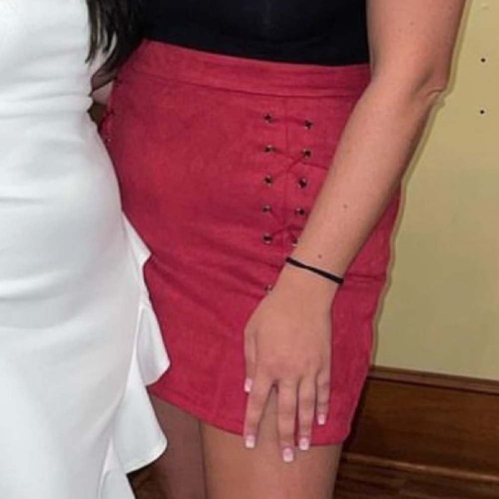 Red wine skirt